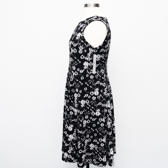 Calvin Klein |  Knit Printed Floral A-Line Dress - Picture 6 of 14